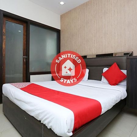 Oyo 6325 Hotel Kiran Raipur  Bagian luar foto