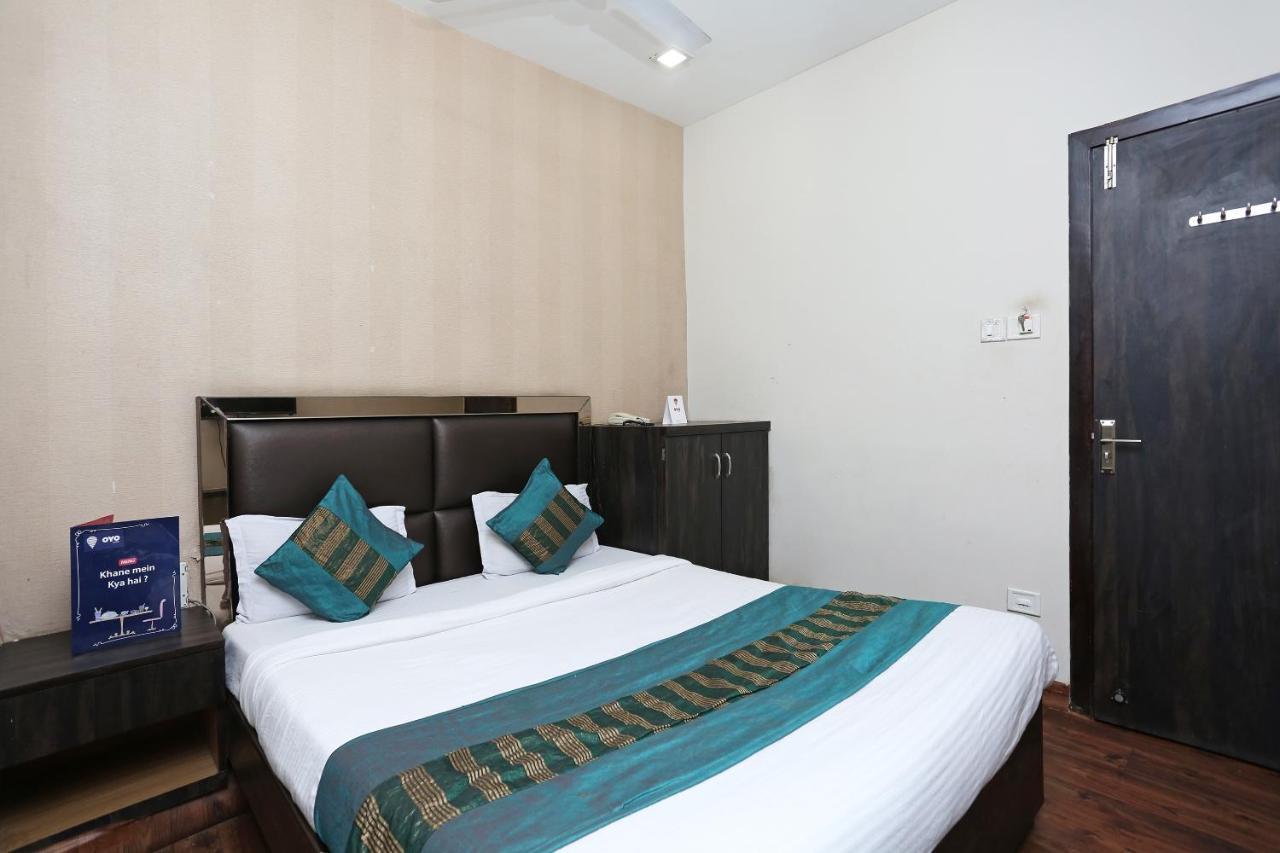 Oyo 6325 Hotel Kiran Raipur  Bagian luar foto