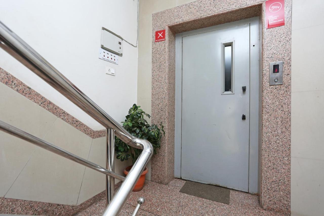 Oyo 6325 Hotel Kiran Raipur  Bagian luar foto